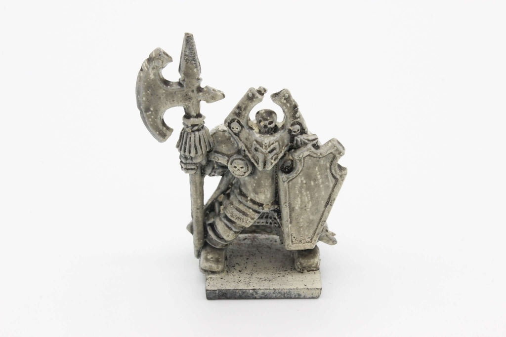 Claymore Saga Chaoskrieger grundiert tabletop-universe