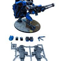 Warhammer 40k Tau XV104 Riptide battlesuit bemalt games workshop