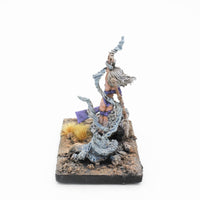 Warhammer Fantasy/AoS Dunkelelfen Zauberin aus Zinn sehr detailliert bemalt Games Workshop